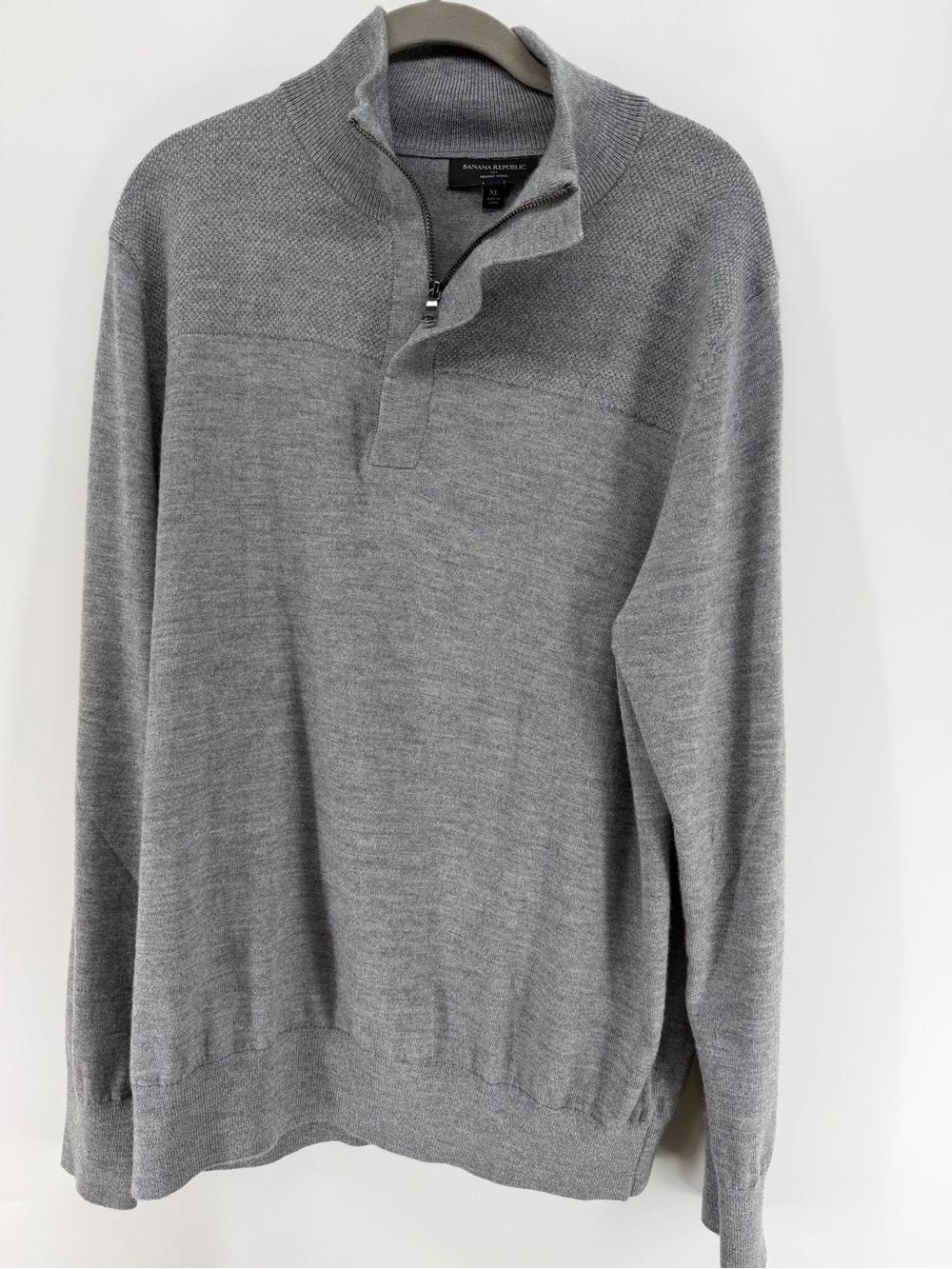 Banana Republic Men’s Light Gray Zip Merlino Wool Mock-Neck Sweater